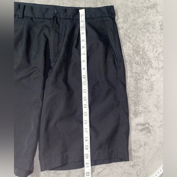 Black Nike Golf Shorts - Picture 4 of 6
